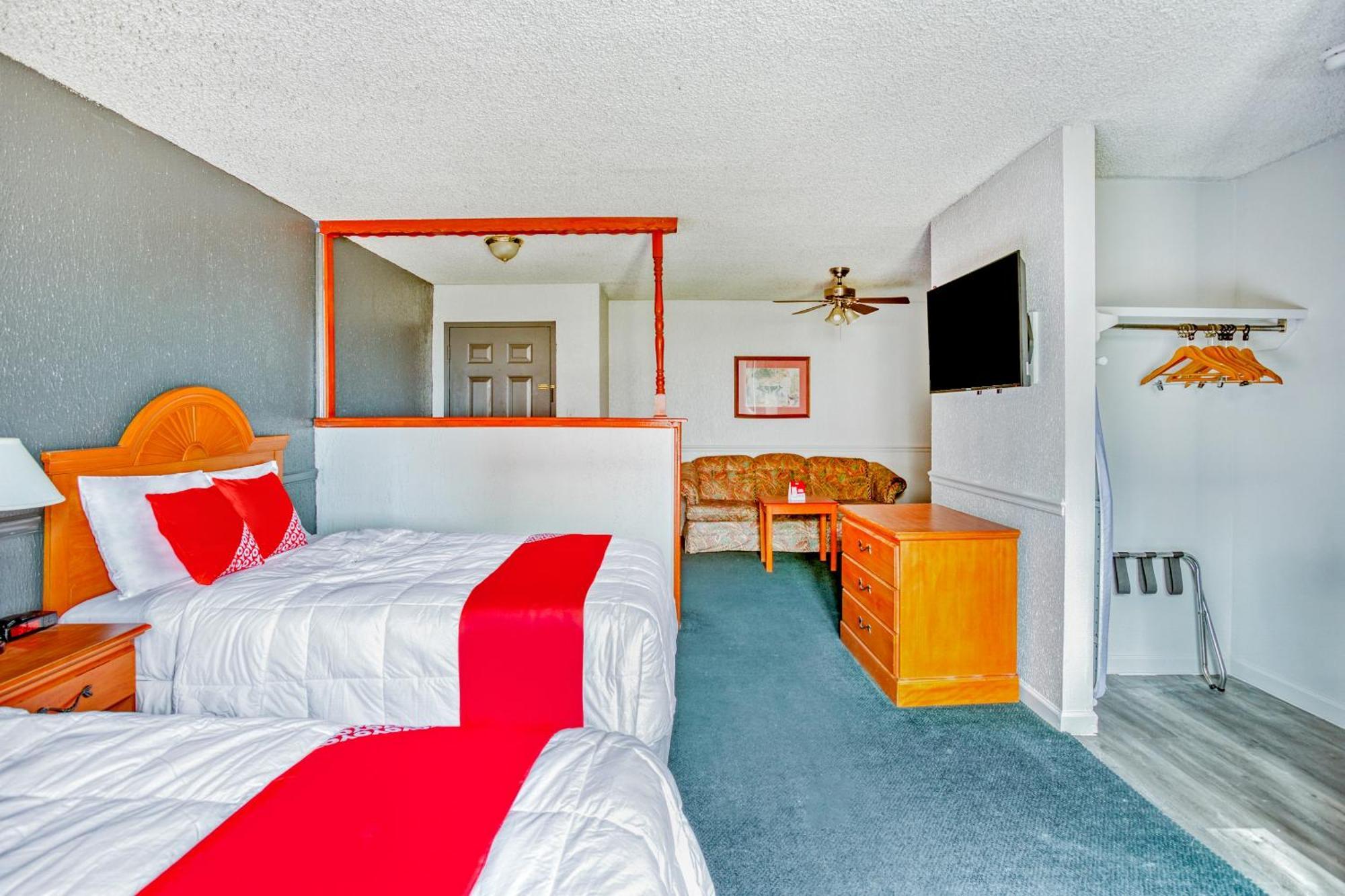 Oyo Townhouse Tulsa Woodland Hills Hotell Eksteriør bilde