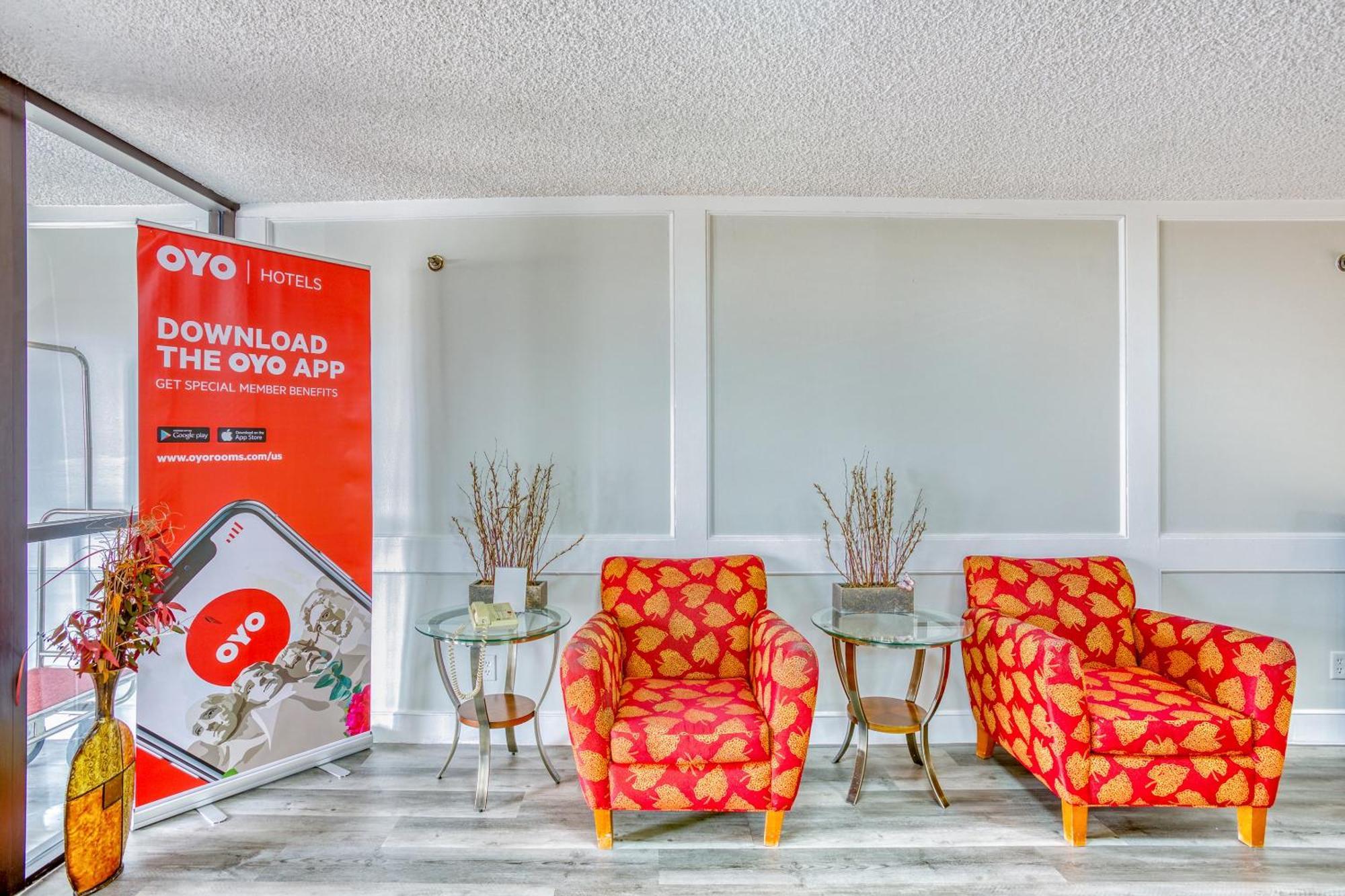 Oyo Townhouse Tulsa Woodland Hills Hotell Eksteriør bilde