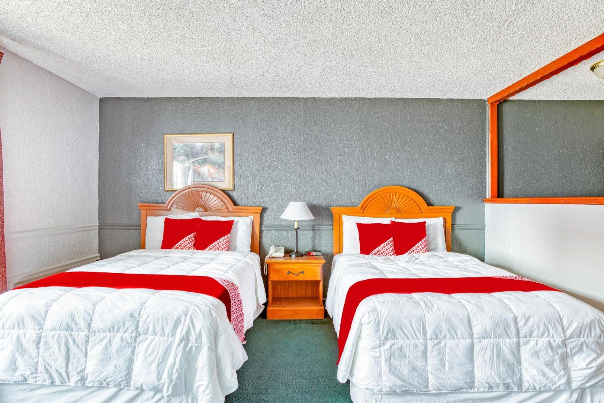 Oyo Townhouse Tulsa Woodland Hills Hotell Eksteriør bilde