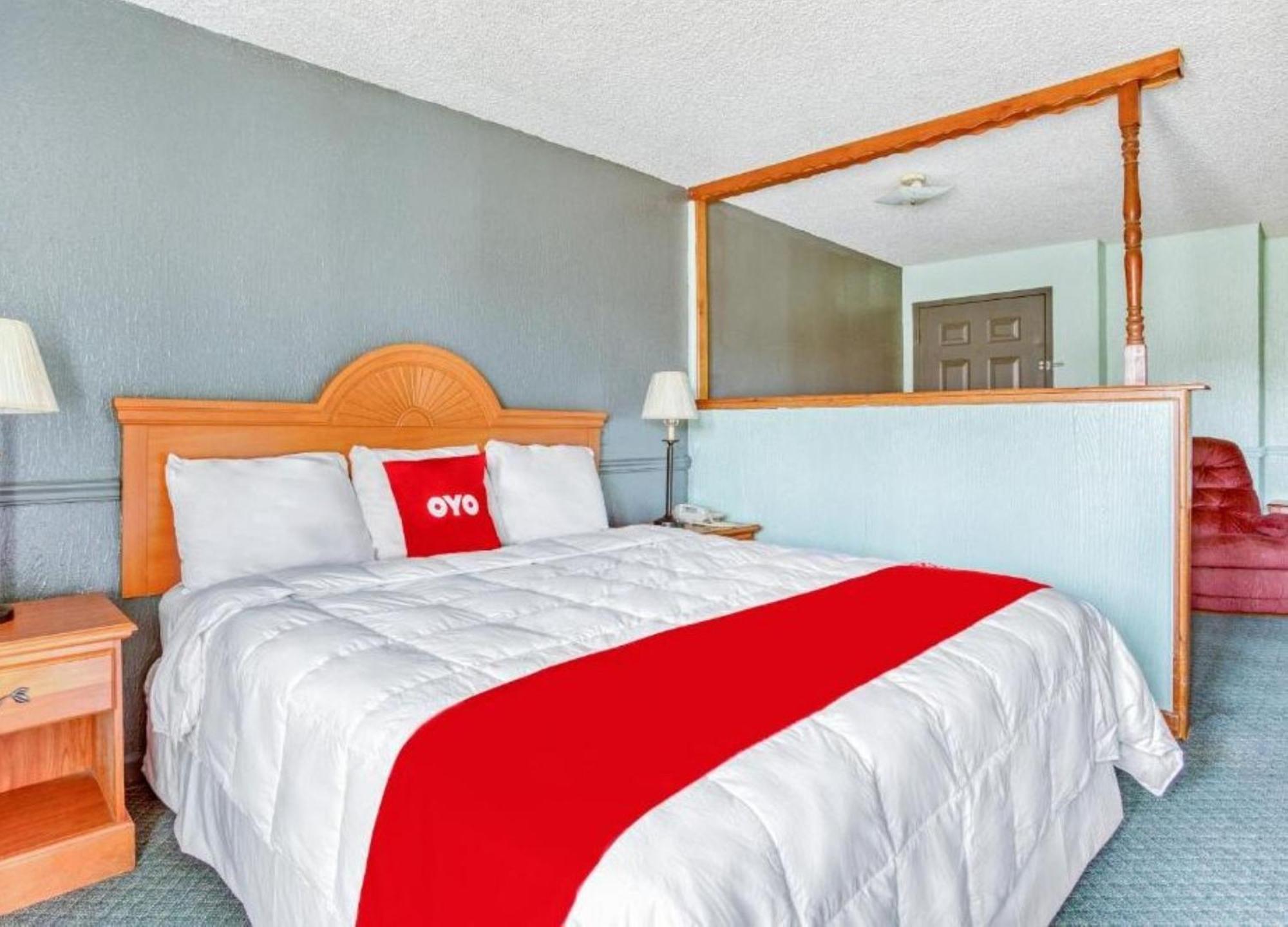 Oyo Townhouse Tulsa Woodland Hills Hotell Eksteriør bilde